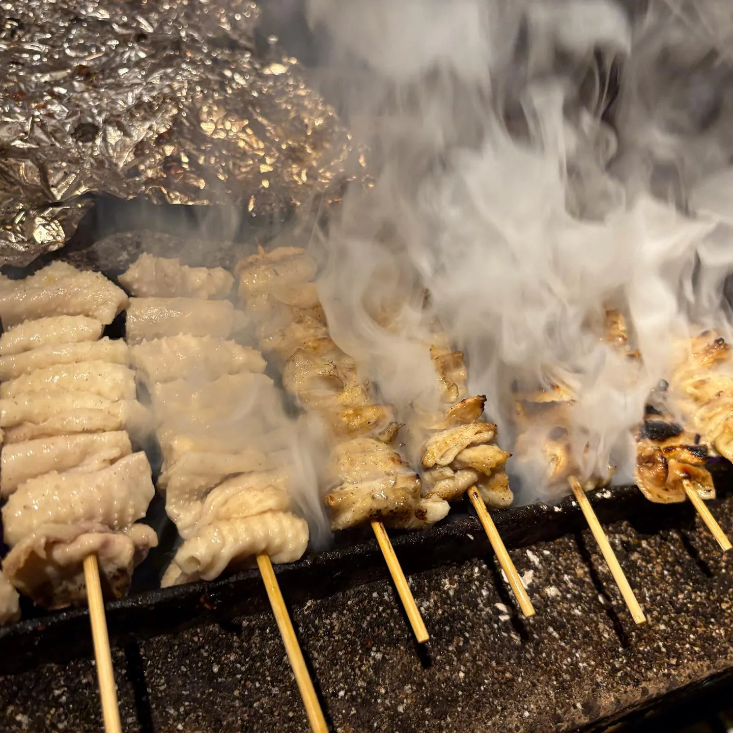 『本格炭火焼き鳥』小田急沿線、成城学園前駅付近でコスパ最高な...