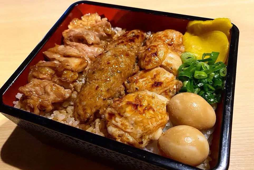 『本格炭火焼き鳥』小田急沿線、成城学園前駅付近でコスパ最高な...