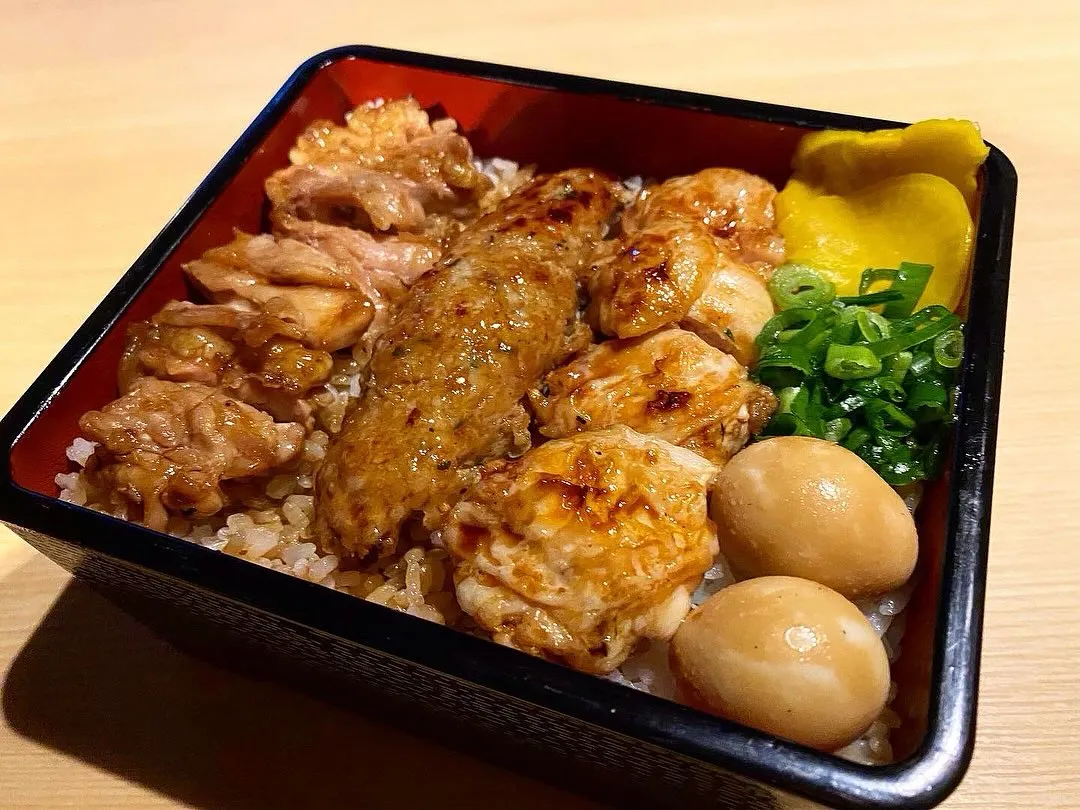 こんにちは焼き鳥ゆう成城学園前店です。