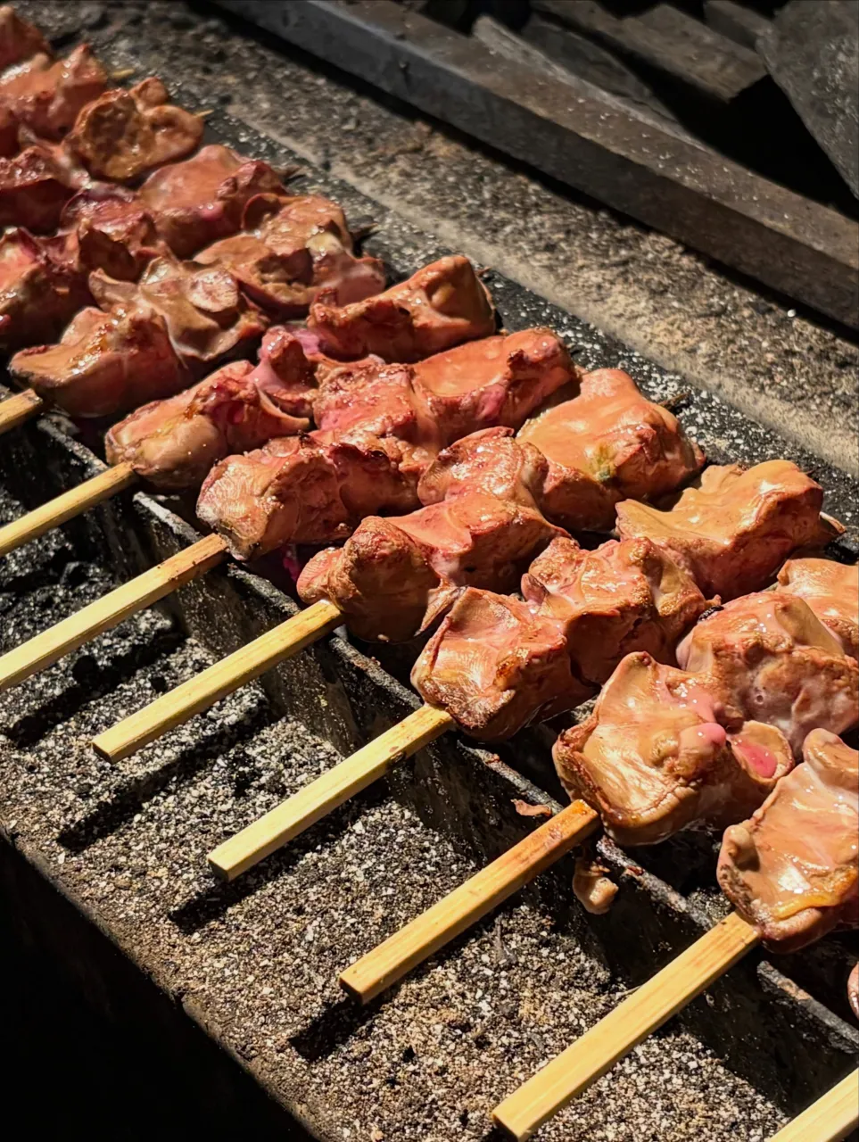 本格炭火焼き鳥』コスパ最高な居酒屋をお探しの方は、是非焼鳥ゆ...